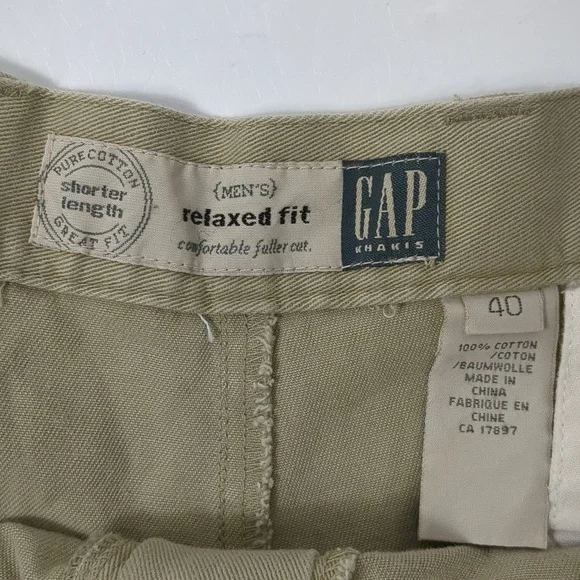 Gap Relaxed Fit Khaki Shorts Size 40 NWT - Picture 5 of 5